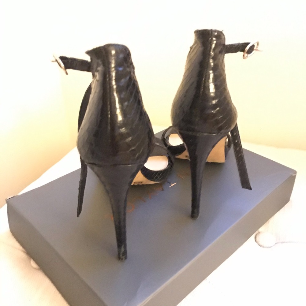 Vince Camuto Black Heels - Picture 3 of 4
